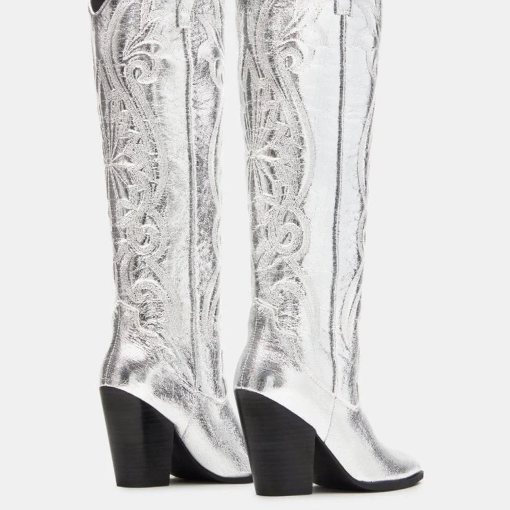 Steve Madden Lasso Silver Embossed Women's Cowboy Boots - Picture 8 of 9